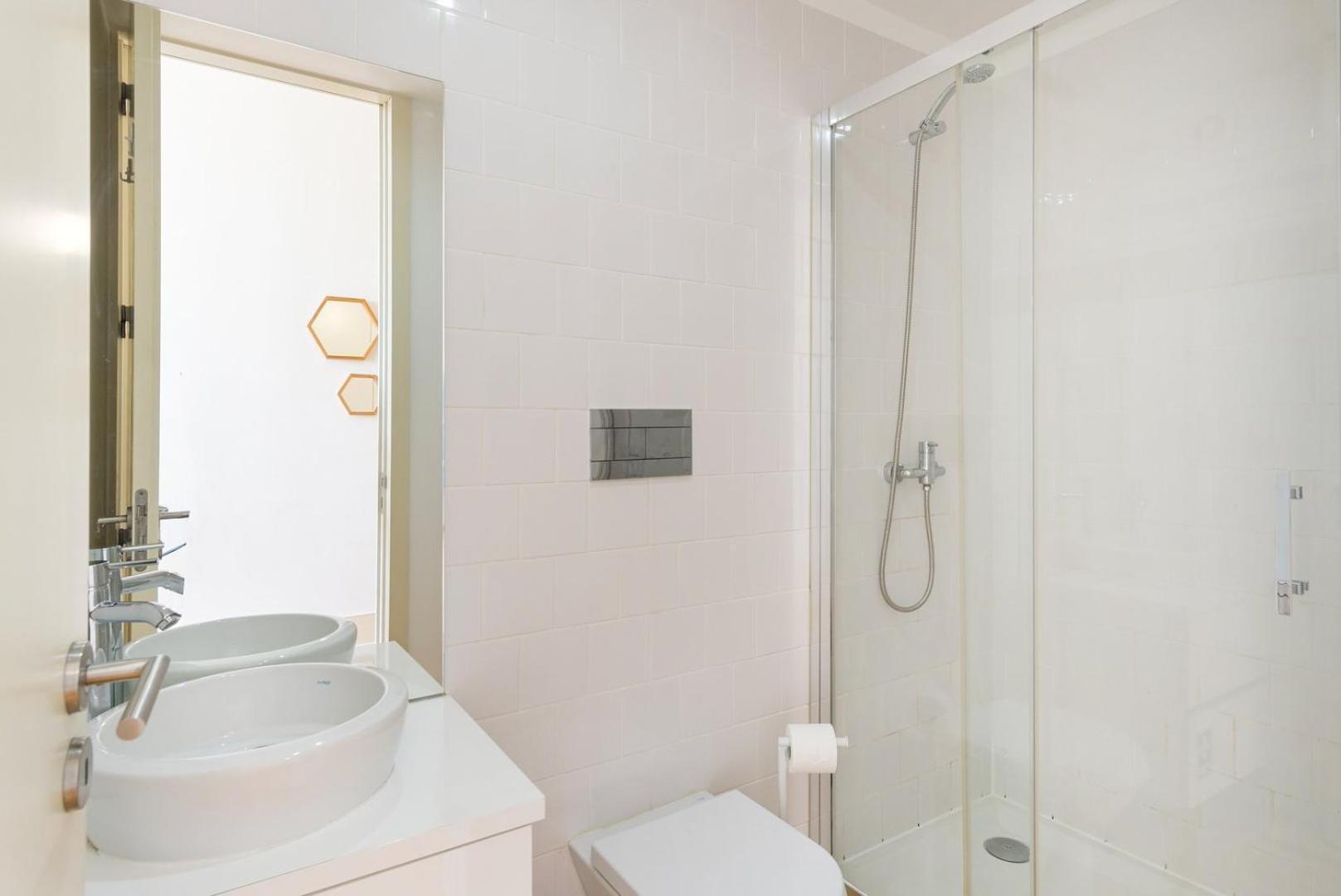 Guestready - Urban Oasis With Private Balcony Apartment Porto Ngoại thất bức ảnh
